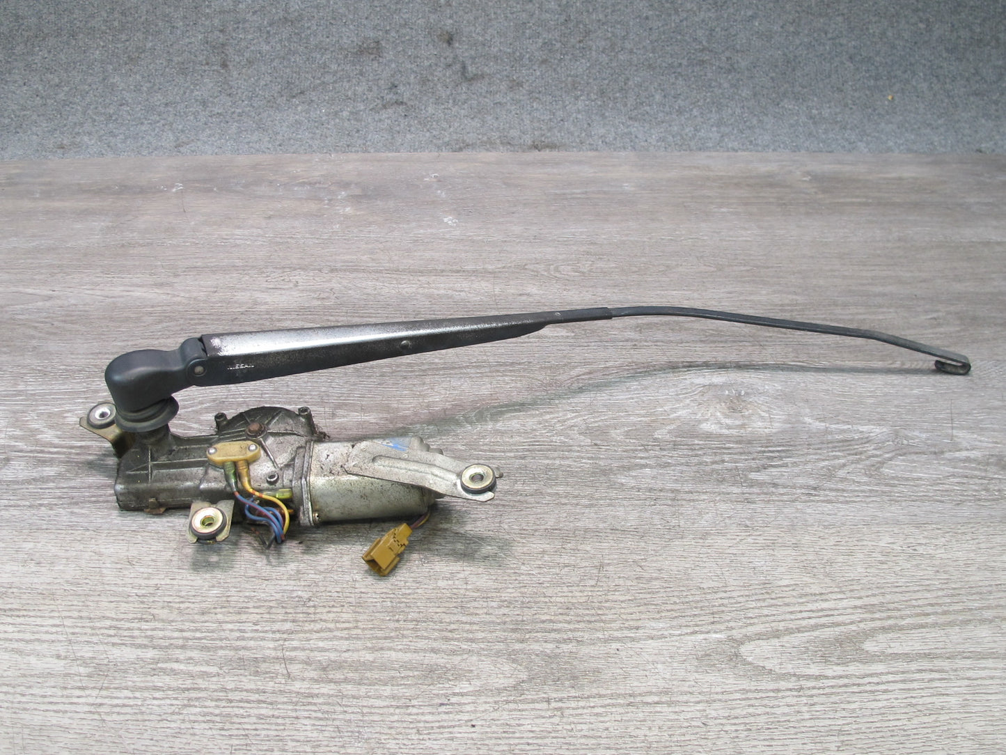 90-96 Nissan Z32 300ZX 2+0 Rear Trunk Lid Tailgate Wiper Arm w Motor OEM
