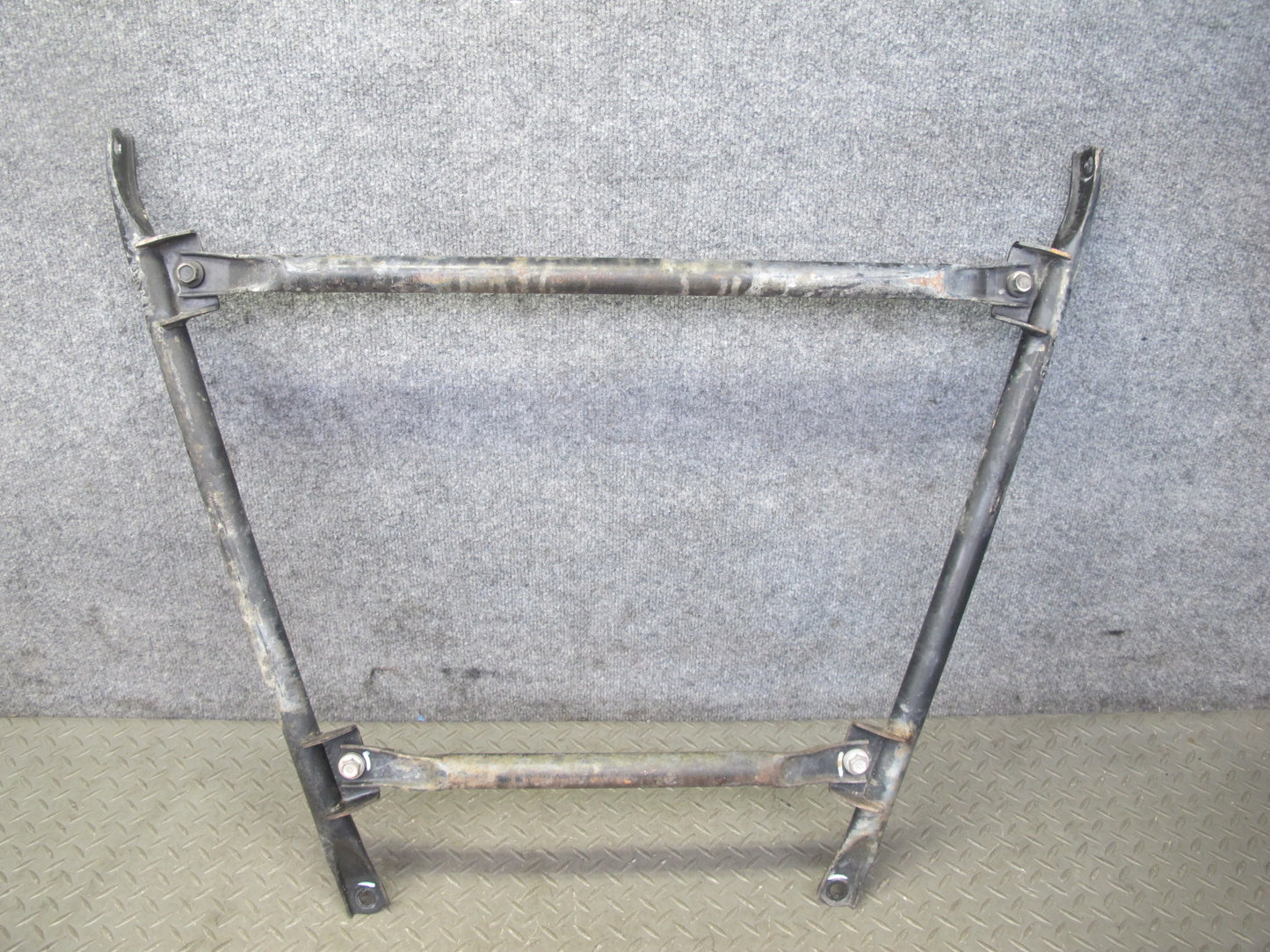 00-05 Toyota MR2 Spyder ZZW30L Under Body Brace Support OEM