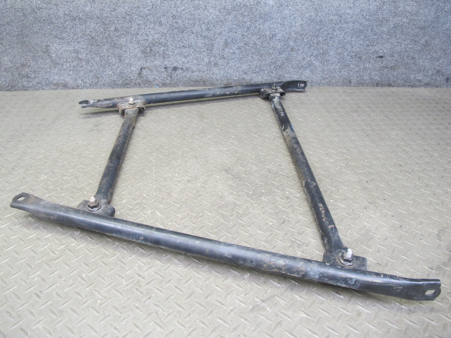 00-05 Toyota MR2 Spyder ZZW30L Under Body Brace Support OEM
