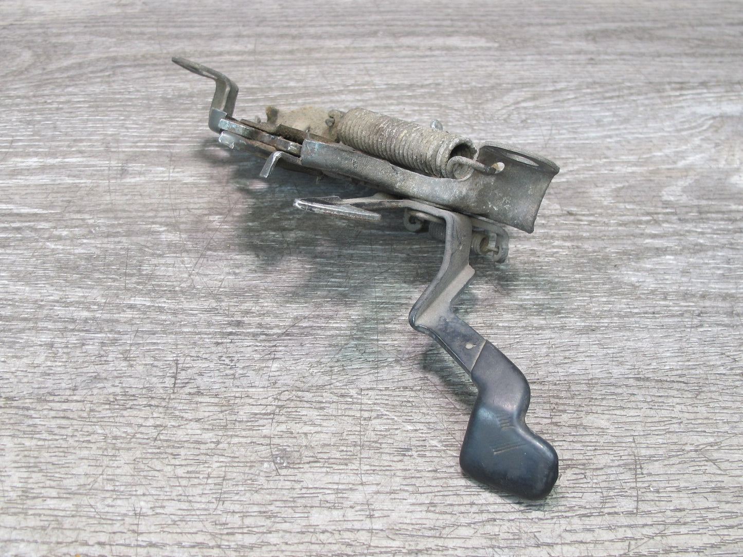 90-96 Nissan 300ZX Z32 Coupe Front Hood Lock Latch OEM