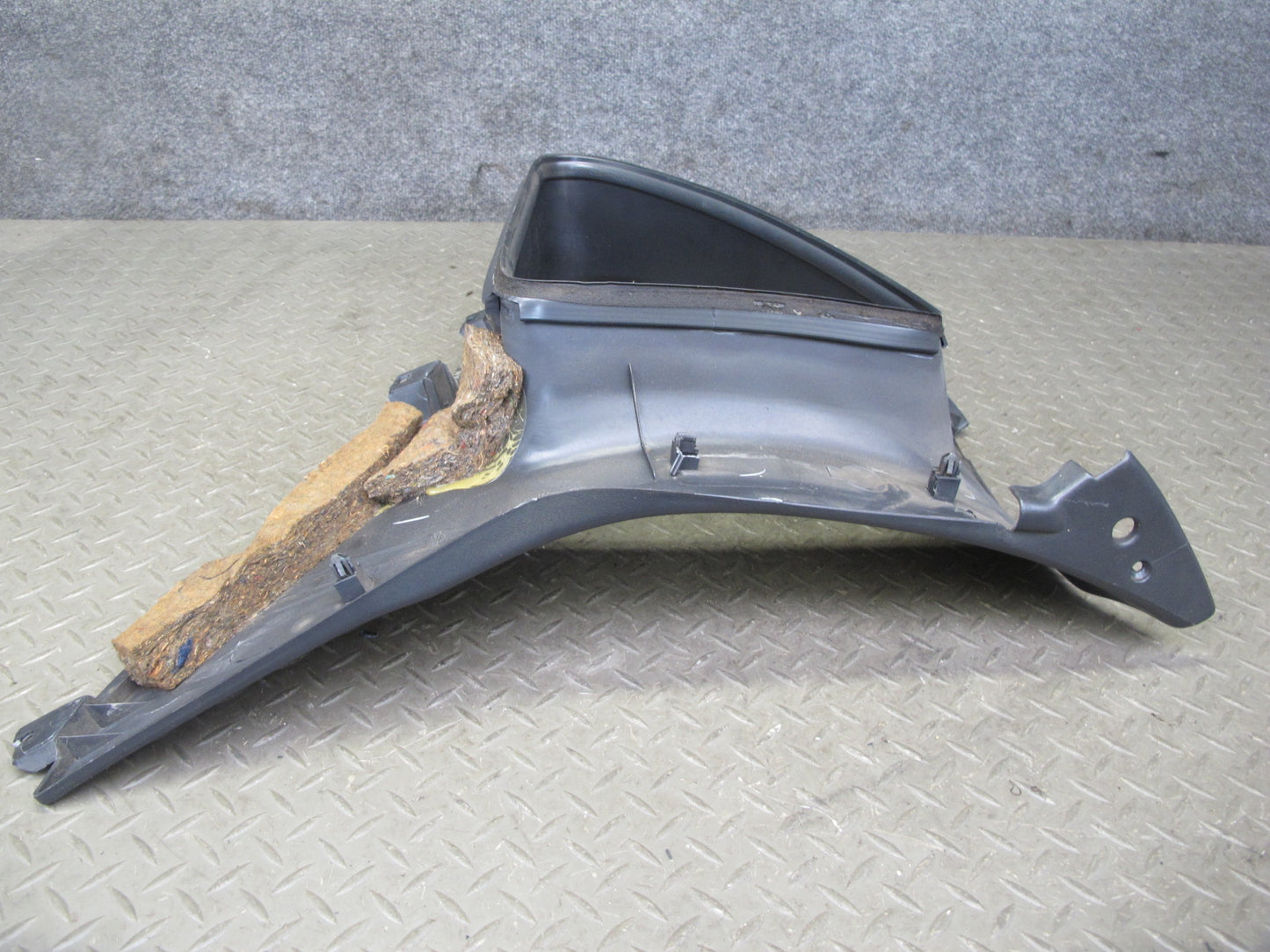 90-96 Nissan Z32 300ZX Coupe 2+0 Rear Right C Pillar Trim Cover Panel Black OEM