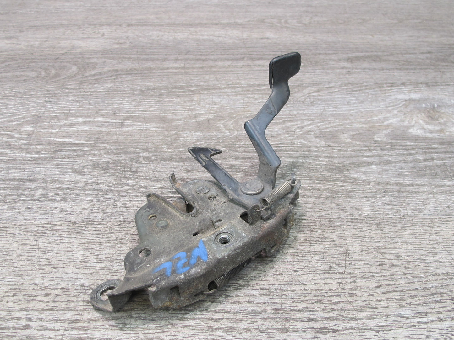 90-96 Nissan 300ZX Z32 Coupe Front Hood Lock Latch OEM