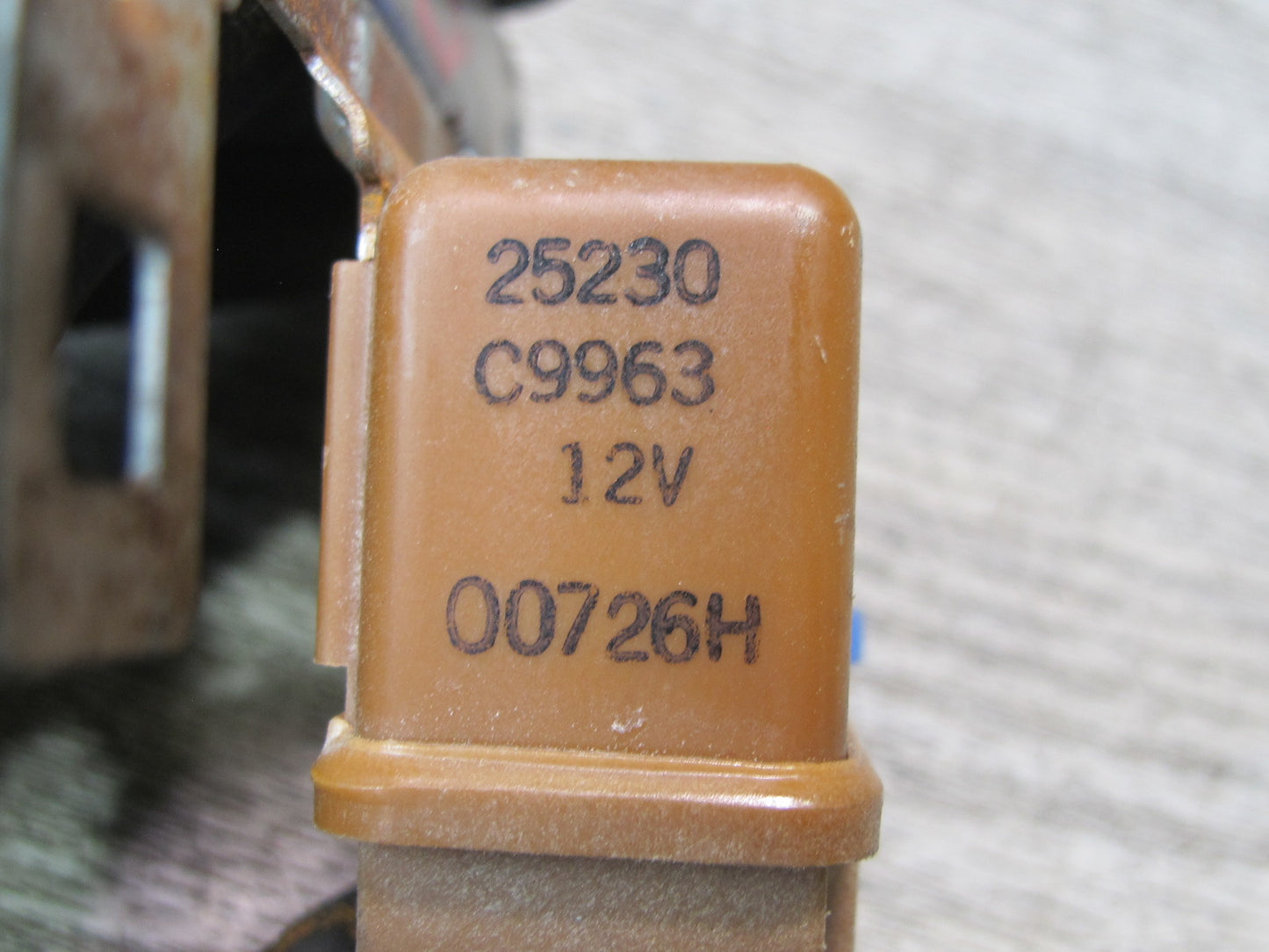 90-96 Nissan 300ZX Z32 Set of 2 Relay w Mount Bracket Assembly OEM