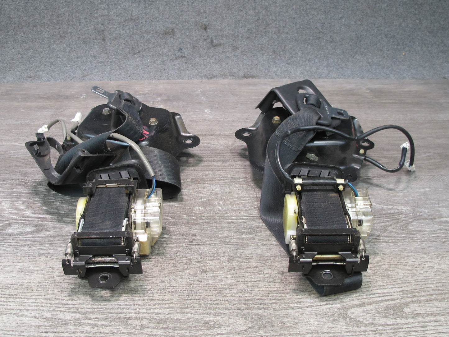 90-96 NISSAN 300ZX Z32 2-SEAT FRONT LEFT & RIGHT SIDE SEATBELT RETRACTOR SET OEM