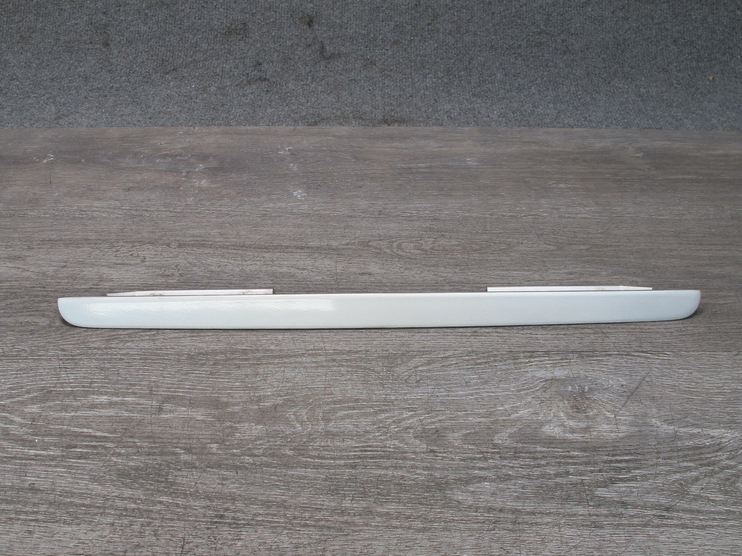 96-99 Mercedes W140 C140 CL Coupe Rear Trunk Lid License Finish Trim Molding OEM