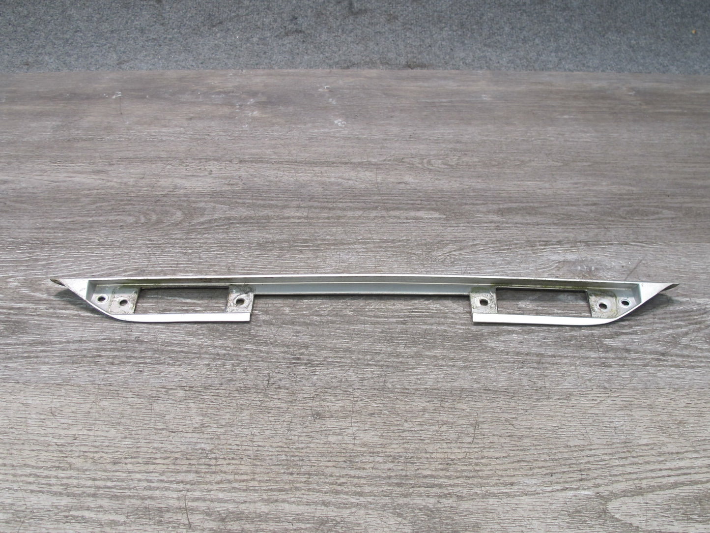96-99 Mercedes W140 C140 CL Coupe Rear Trunk Lid License Finish Trim Molding OEM