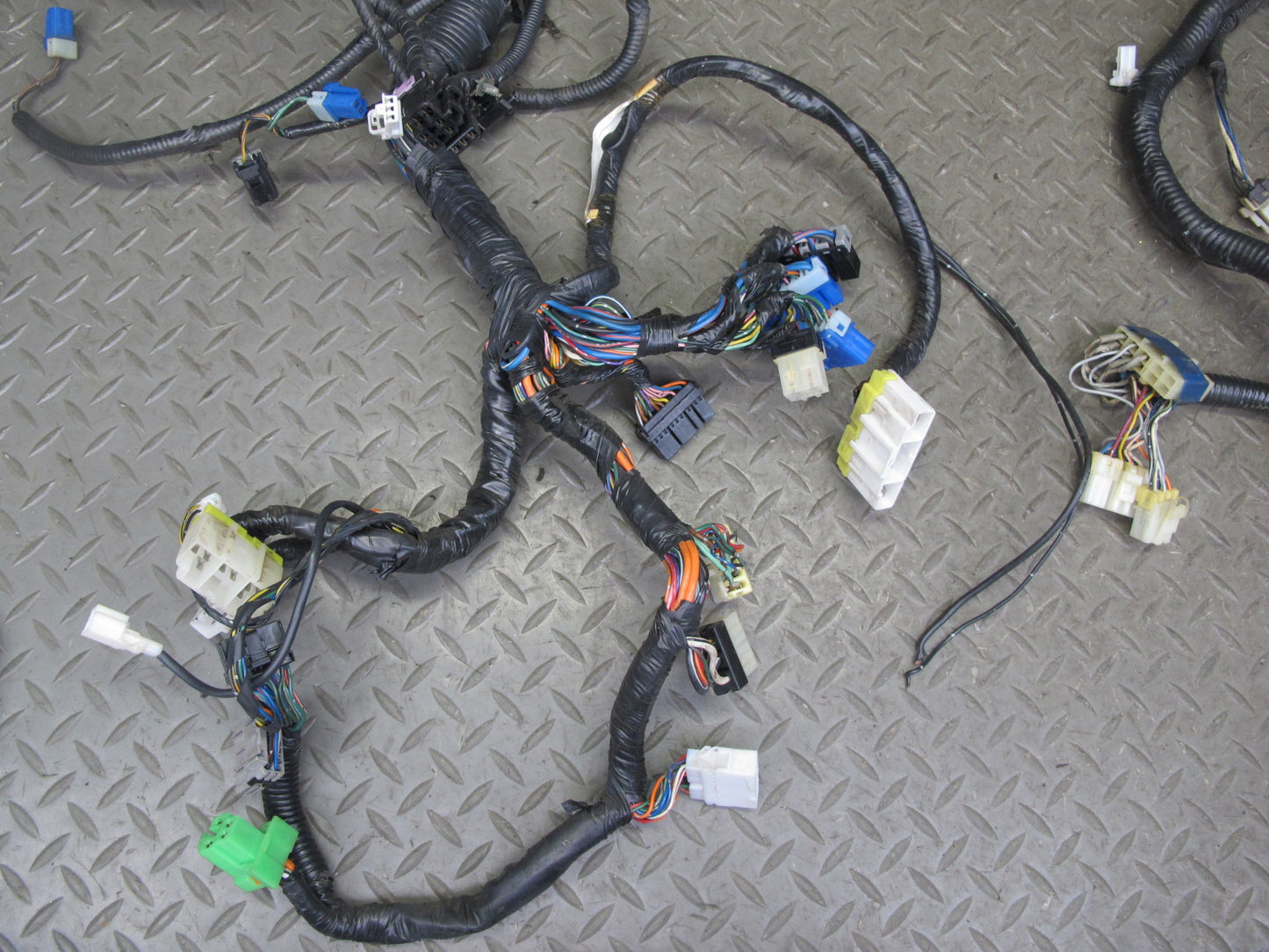 1991 Nissan Z32 300ZX 2+0 Coupe Turbo M/T Under Dash Wire Wiring Harness OEM