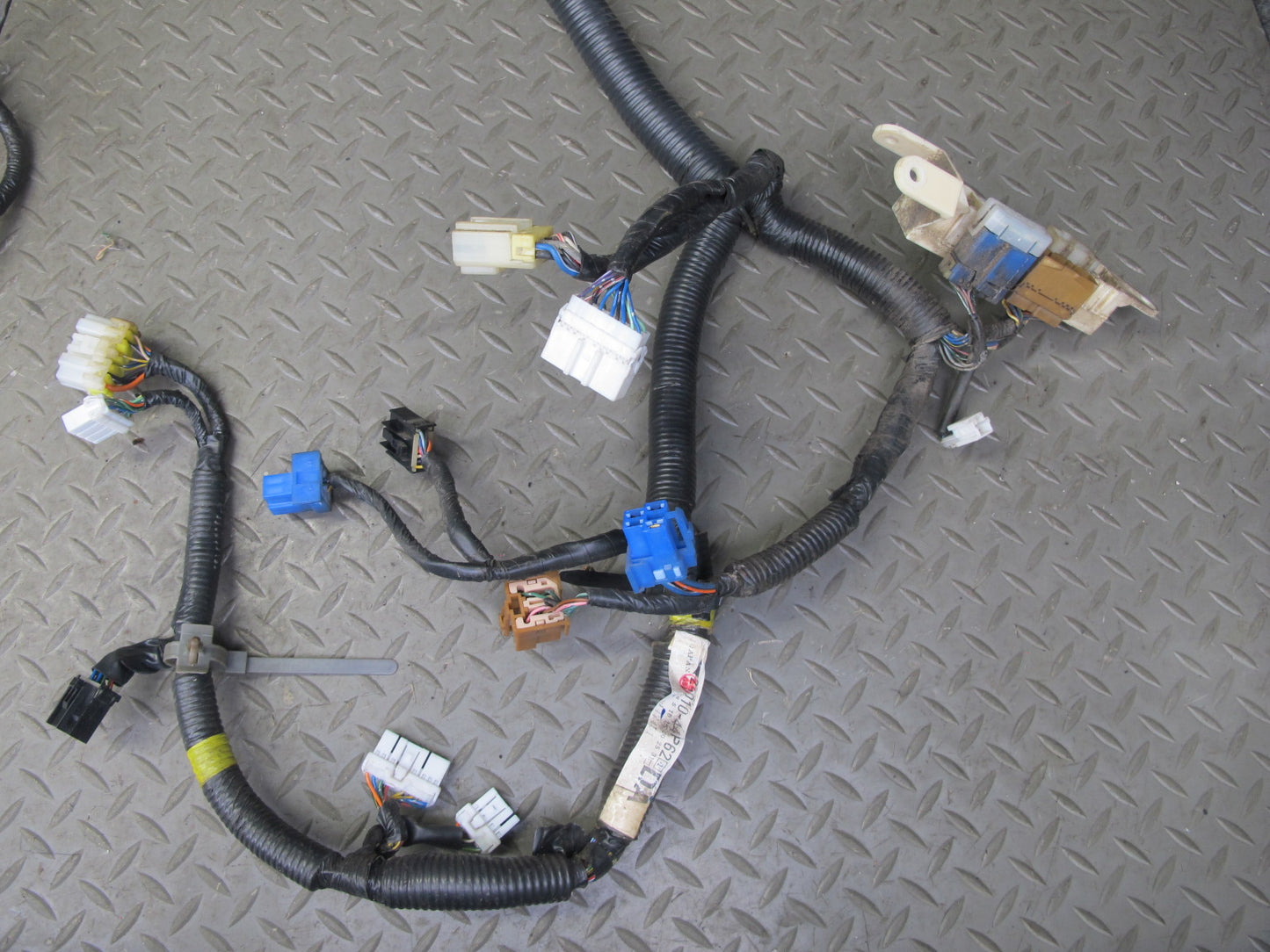 1991 Nissan Z32 300ZX 2+0 Coupe Turbo M/T Under Dash Wire Wiring Harness OEM