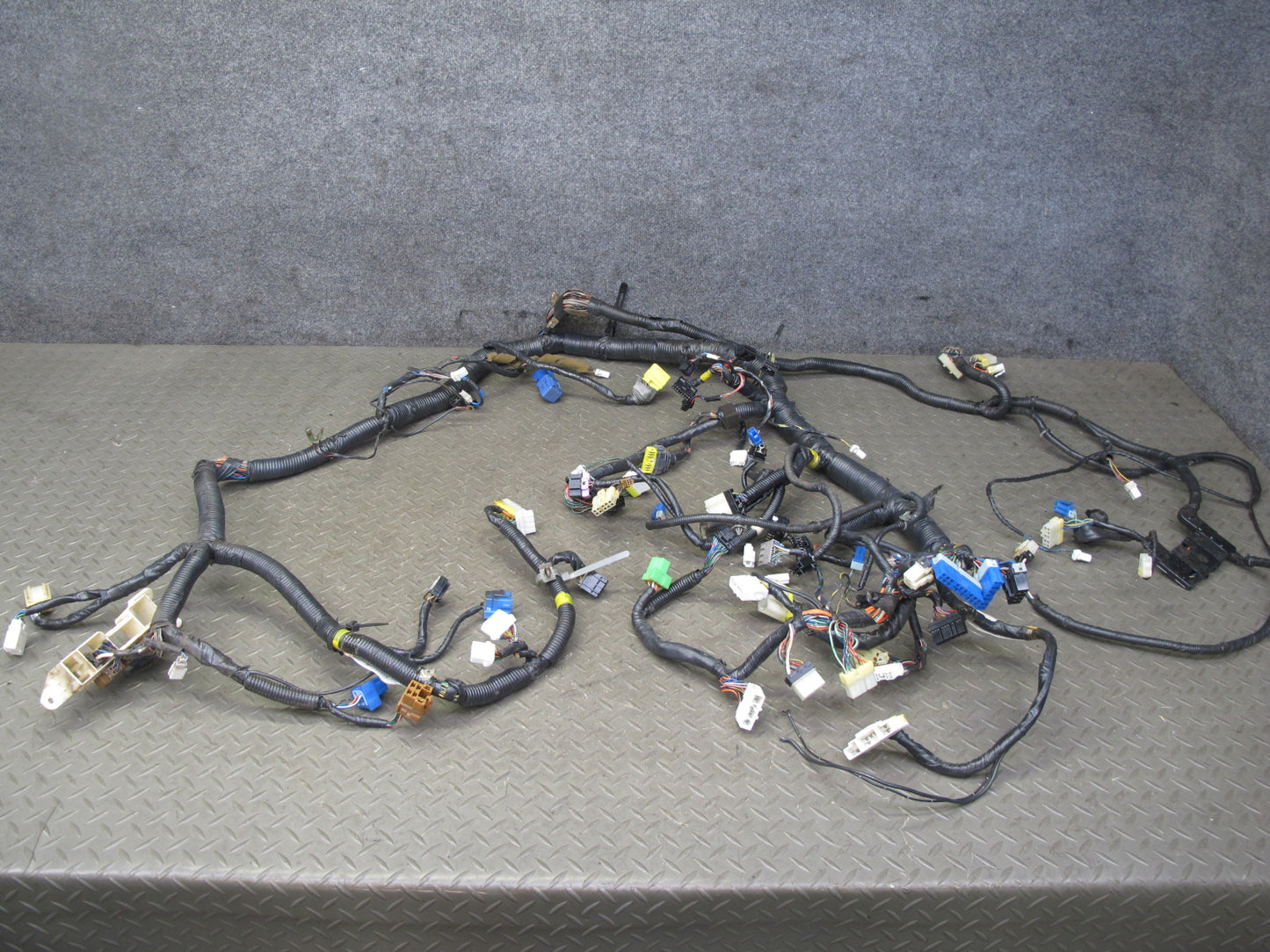 1991 Nissan Z32 300ZX 2+0 Coupe Turbo M/T Under Dash Wire Wiring Harness OEM