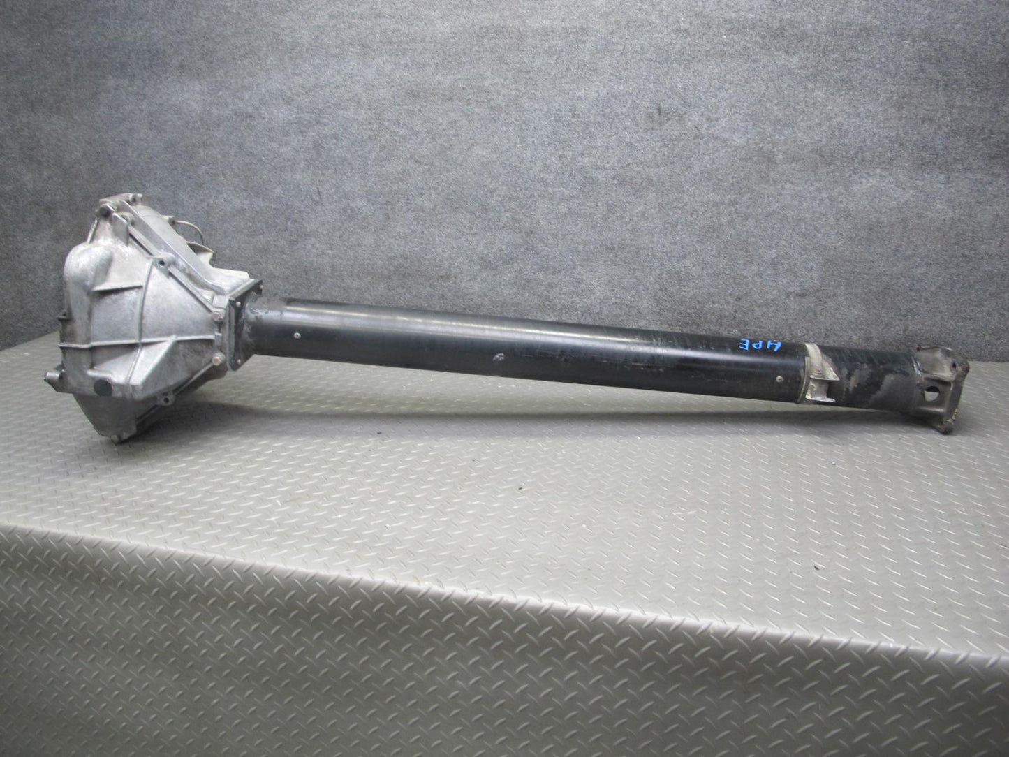 1984-1986 Porsche 928 S Automatic Transmission Drive Shaft Torque Tube Housing