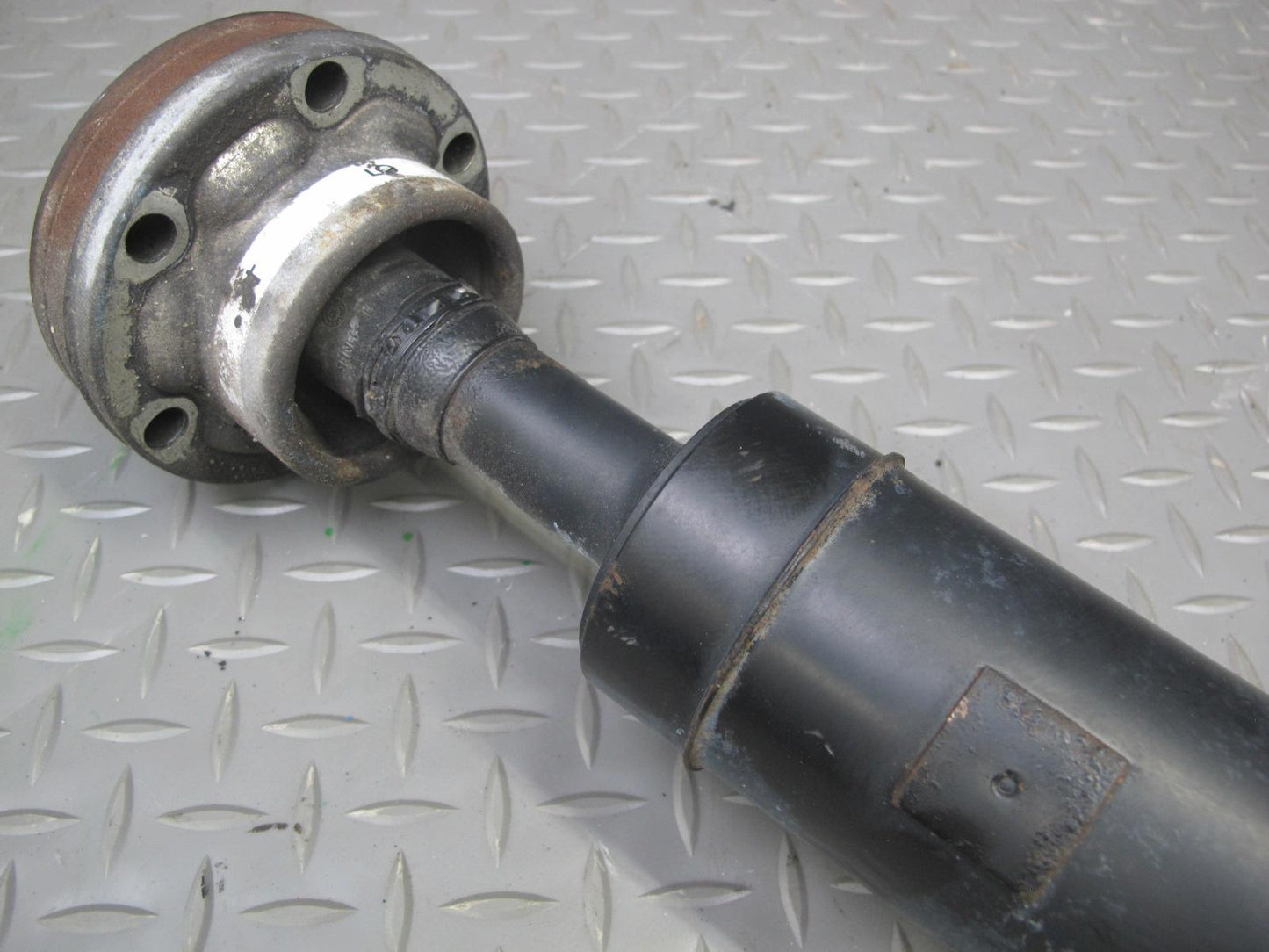 2017-2020 Maserati Levante M161 AWD 3.0L Rear Drive Shaft Driveshaft