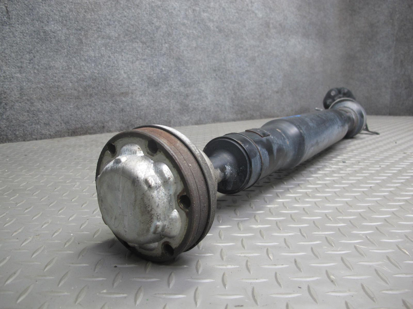 2017-2020 Maserati Levante M161 AWD 3.0L Rear Drive Shaft Driveshaft