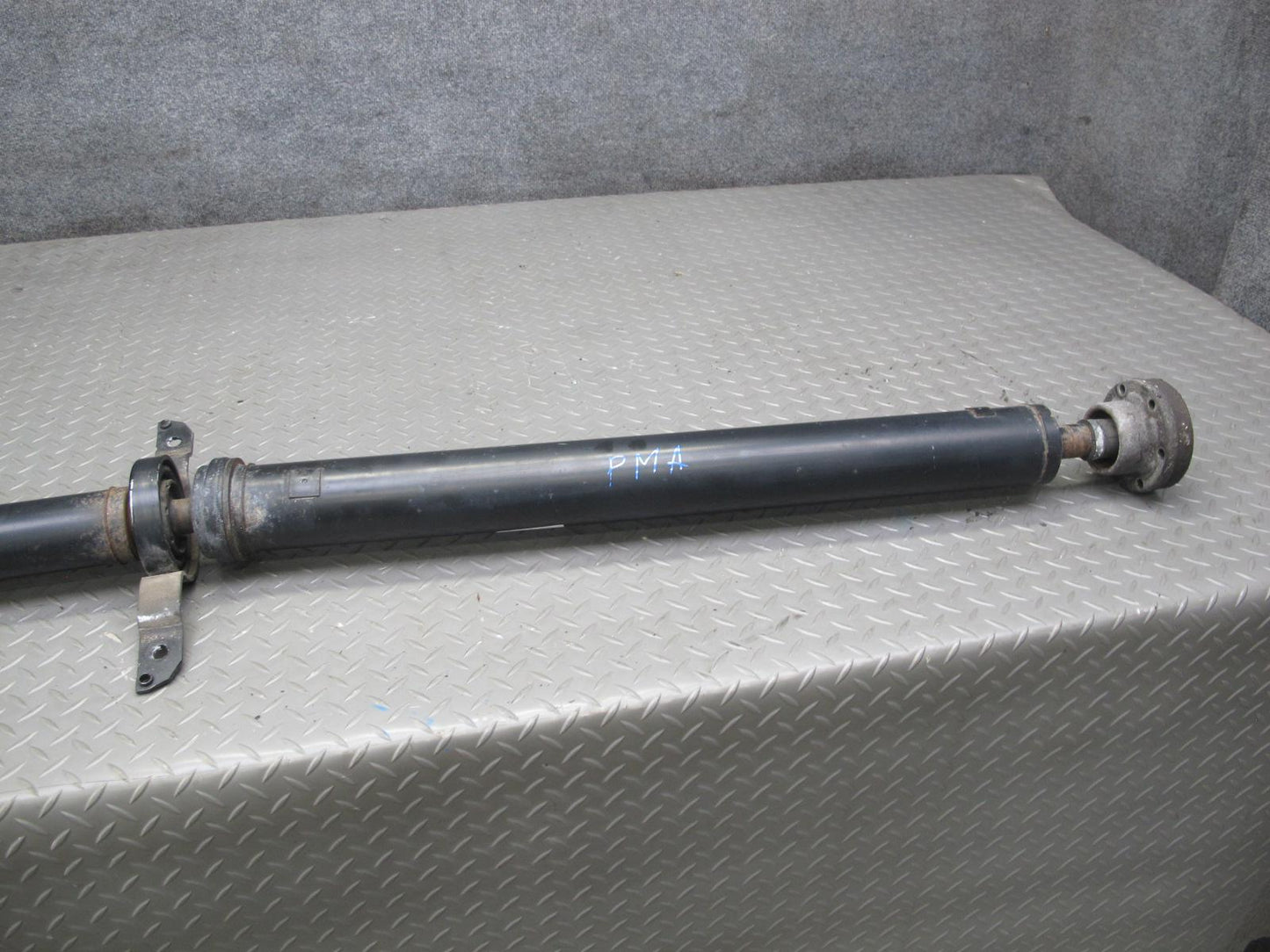 2015-2016 Porsche Macan 3.0L 3.6L AWD Rear Driveshaft Drive Shaft 126K 95B521101