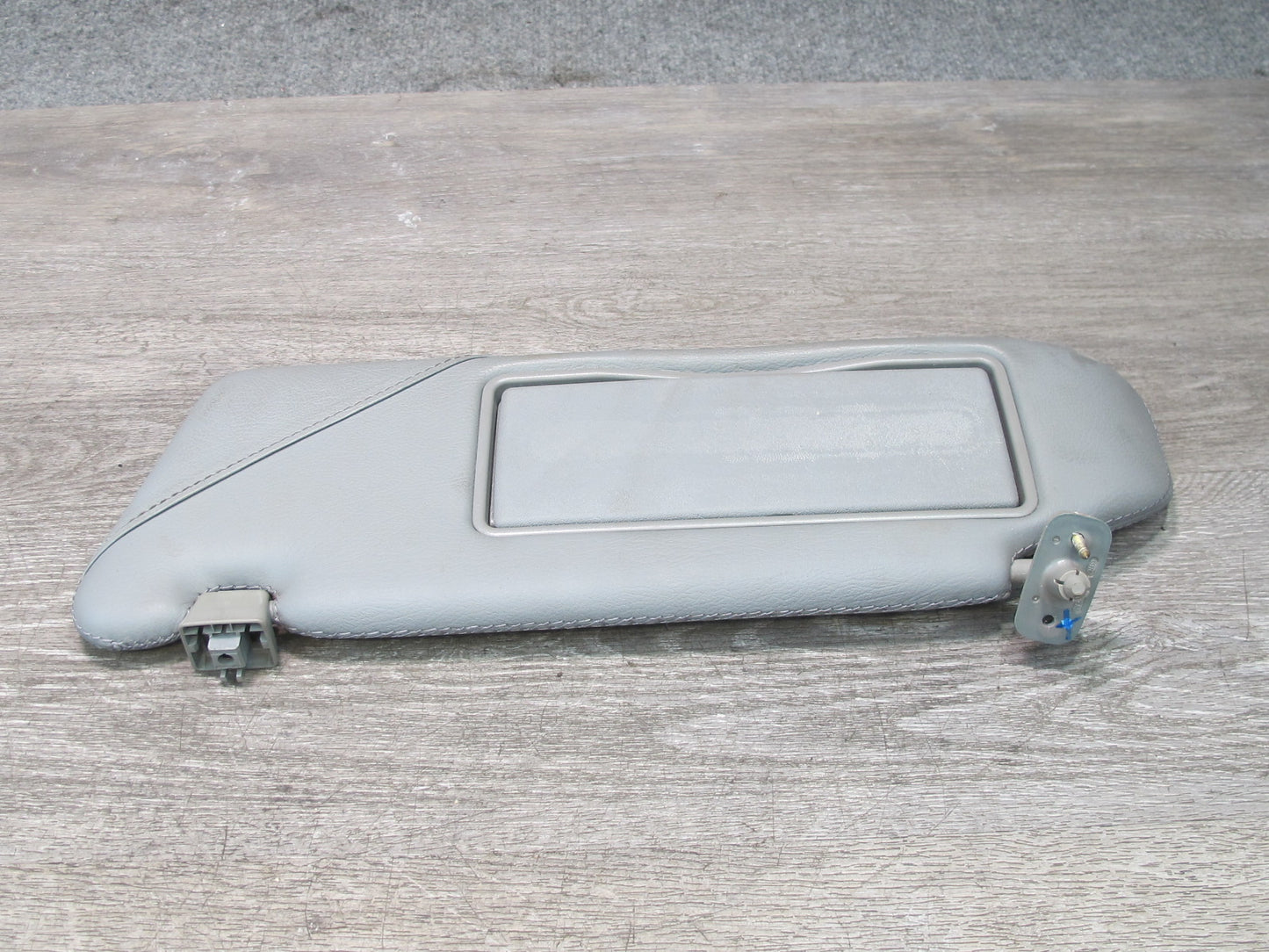 96-99 Mercedes W140 C140 CL Coupe Set of 2 Front Left & Right Sun Visor OEM