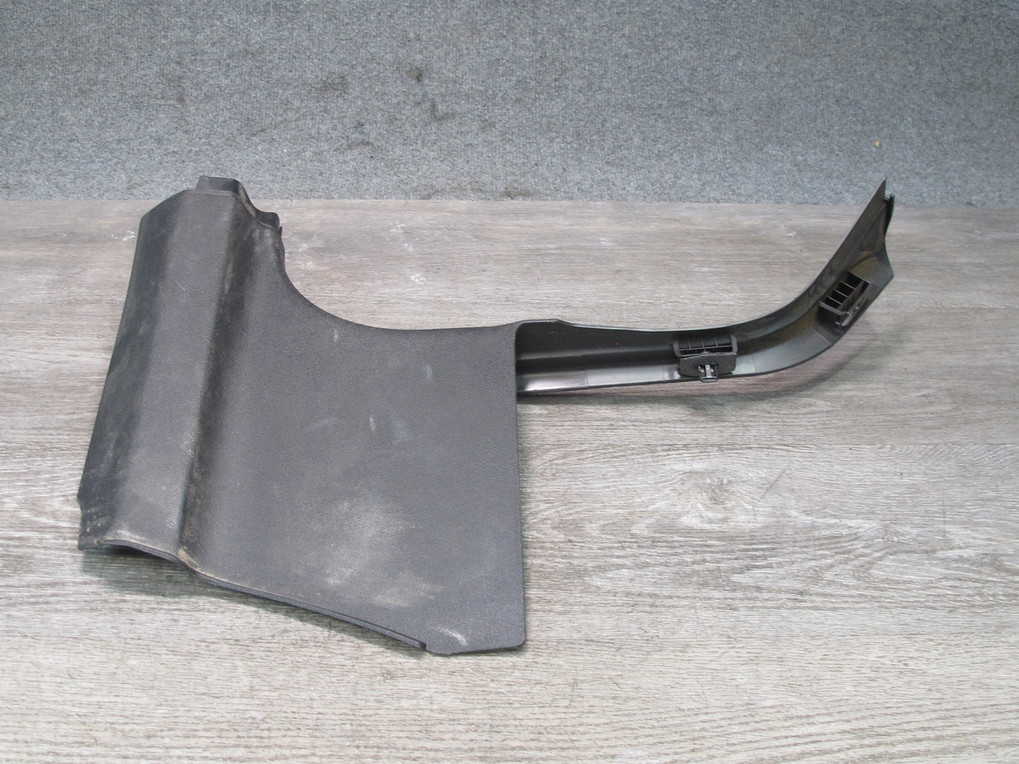 07-10 Saturn SKY Pontiac Solstice Set of 2 Front Kick Trim Cover Panel OEM