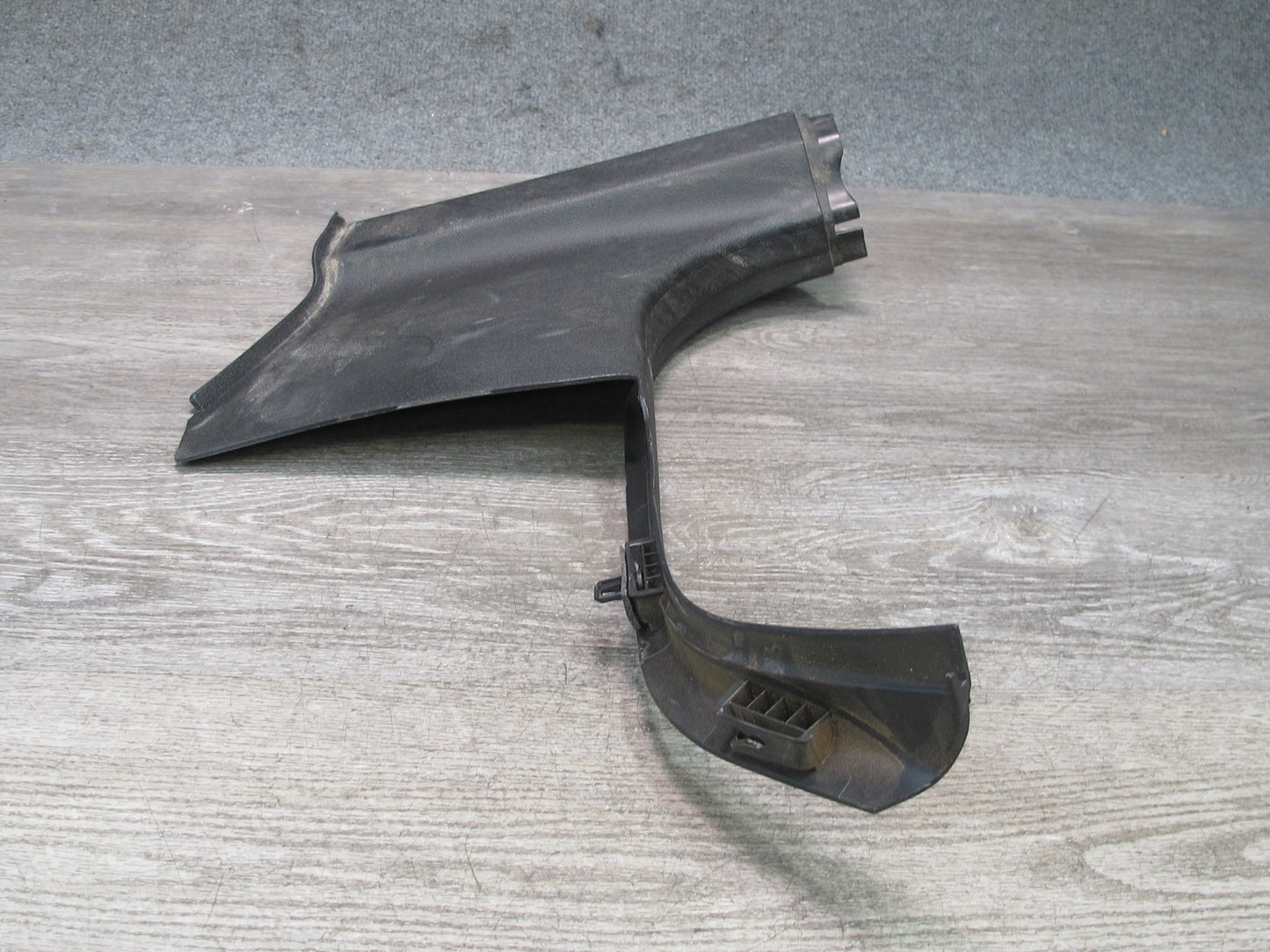 07-10 Saturn SKY Pontiac Solstice Set of 2 Front Kick Trim Cover Panel OEM