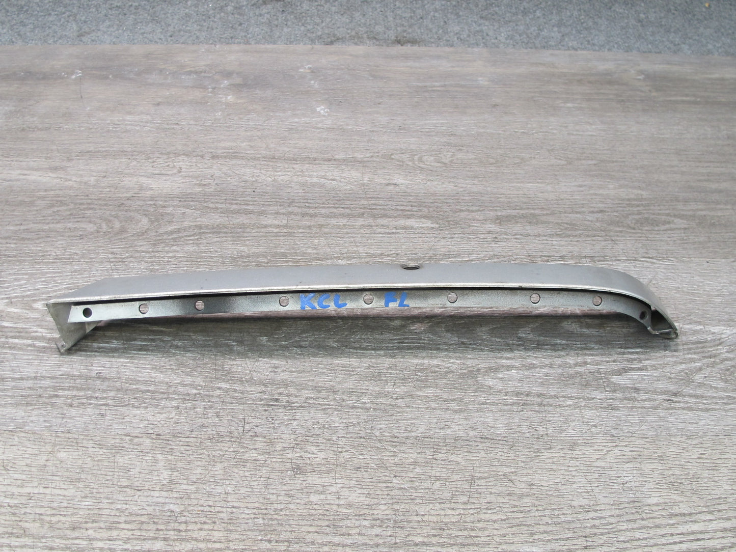 96-99 Mercedes W140 C140 Cl-class Set of 2 Front Headlight Lamp Trim Panel OEM