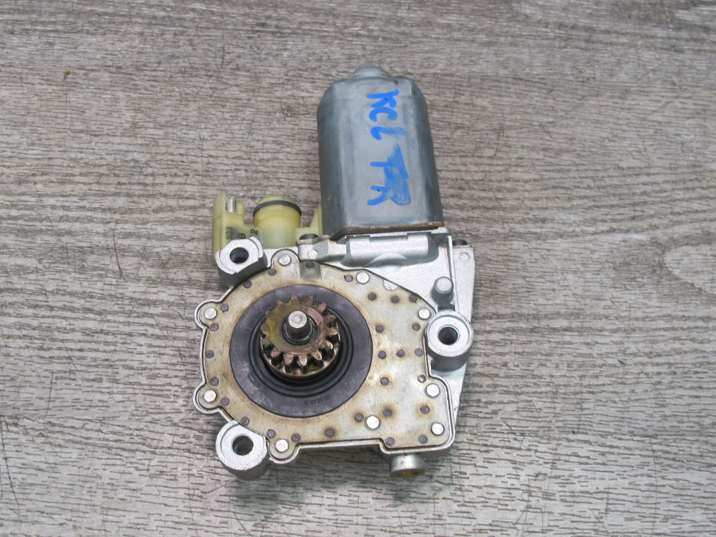 96-99 Mercedes W140 C140 Cl-class Front Right Door Window Regulator Motor OEM