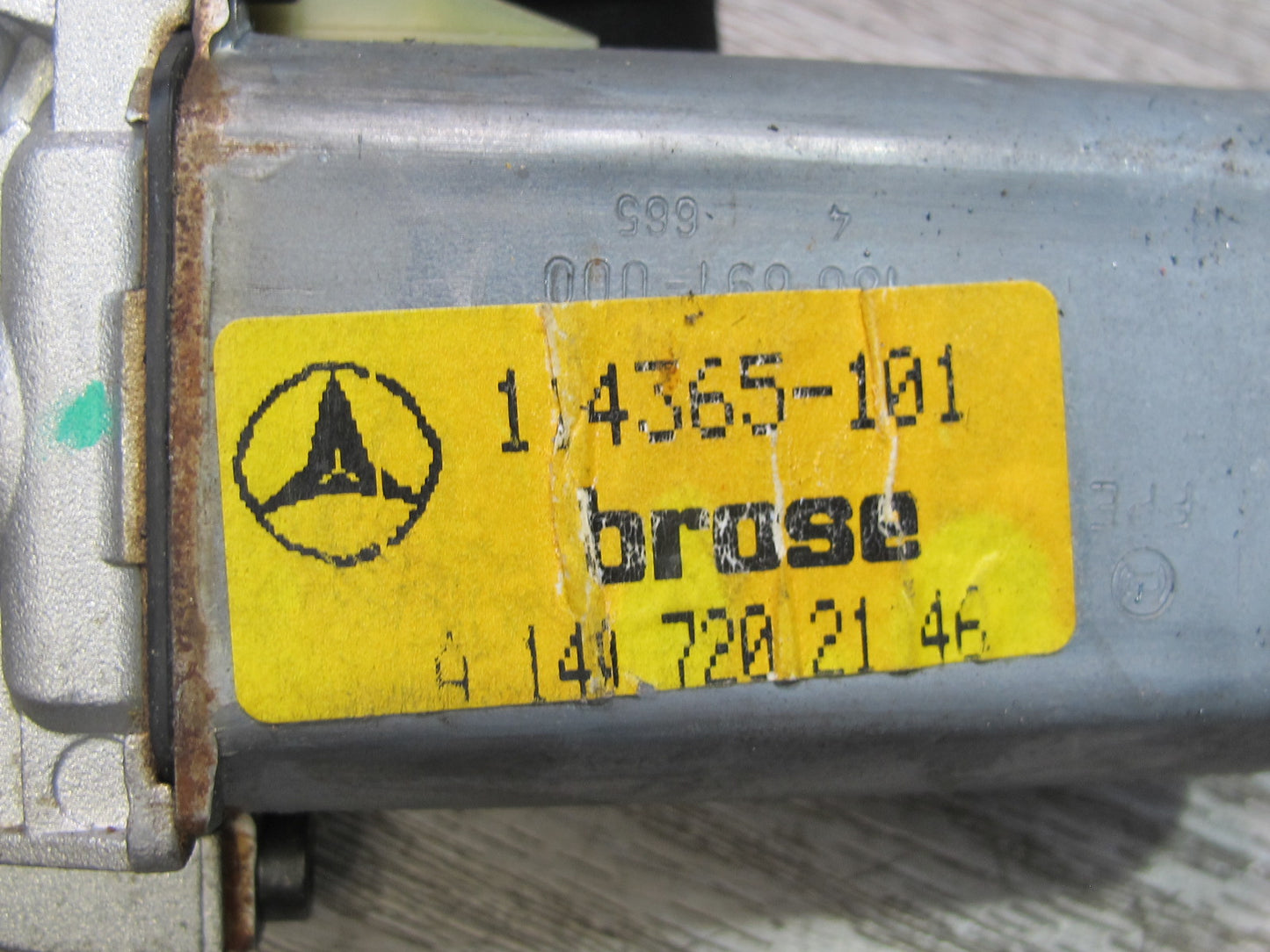 96-99 Mercedes W140 C140 Cl-class Front Left Door Window Regulator Motor OEM