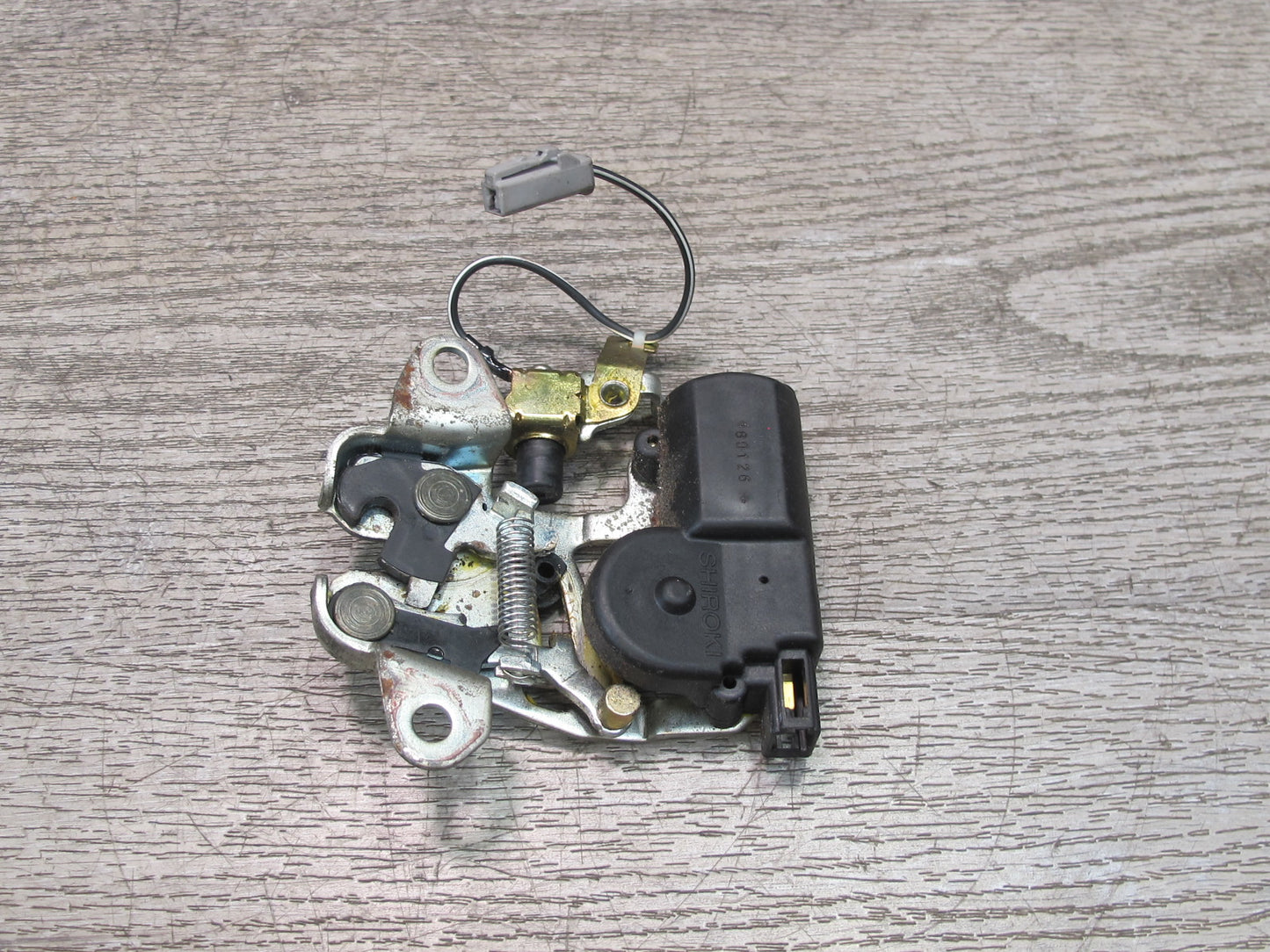 92-00 Lexus JZZ31L SC400 SC300 Rear Trunk Lid Lock Latch Actuator OEM