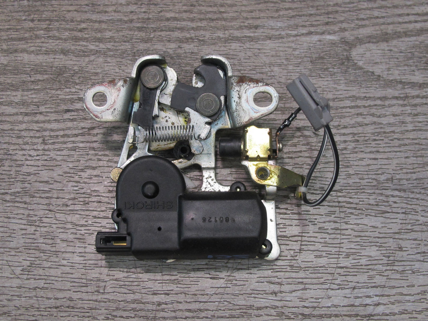 92-00 Lexus JZZ31L SC400 SC300 Rear Trunk Lid Lock Latch Actuator OEM