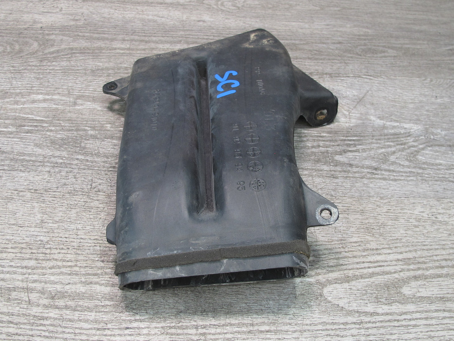 92-00 Lexus JZZ31L SC400 SC300 Air Intake Inlet Duct 53299-24010 OEM