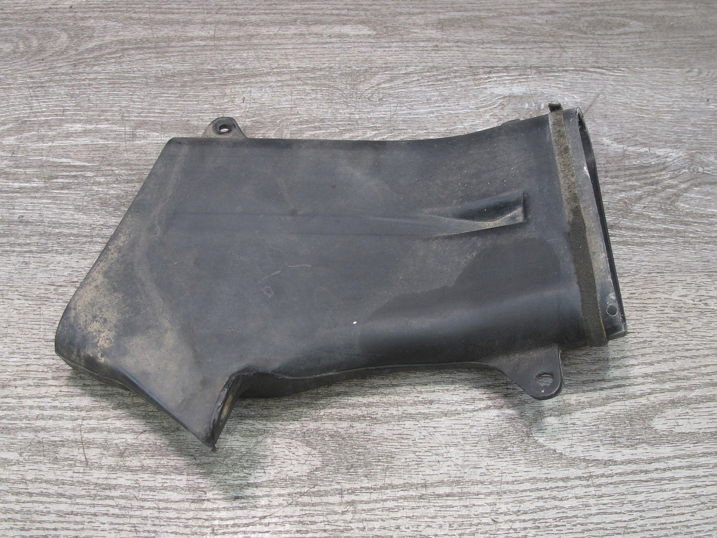 92-00 Lexus JZZ31L SC400 SC300 Air Intake Inlet Duct 53299-24010 OEM