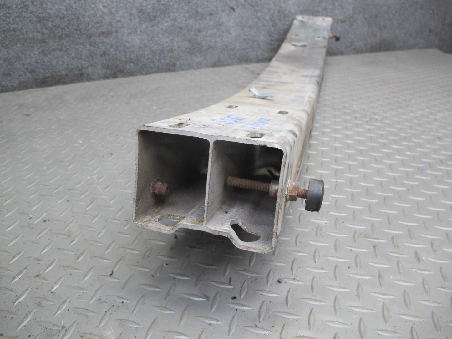 07-10 Saturn SKY Front Bumper Impact Reinforcement Bar 25854822 OEM