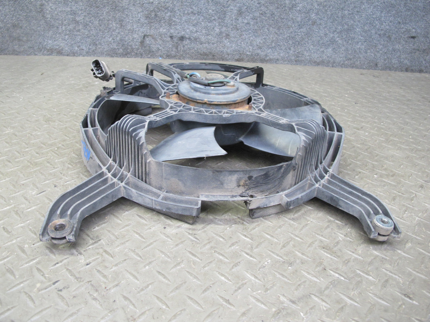 90-96 Nissan Z32 300ZX Turbo A/C Condenser 4 Blade Fan Motor OEM