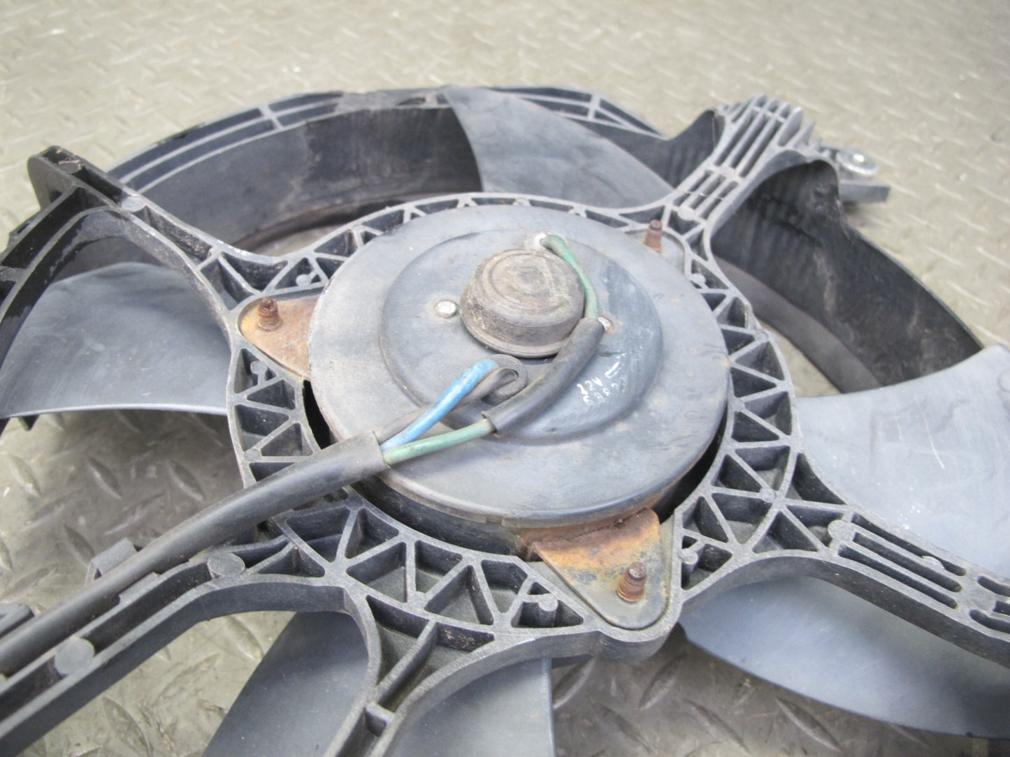 90-96 Nissan Z32 300ZX Turbo A/C Condenser 4 Blade Fan Motor OEM