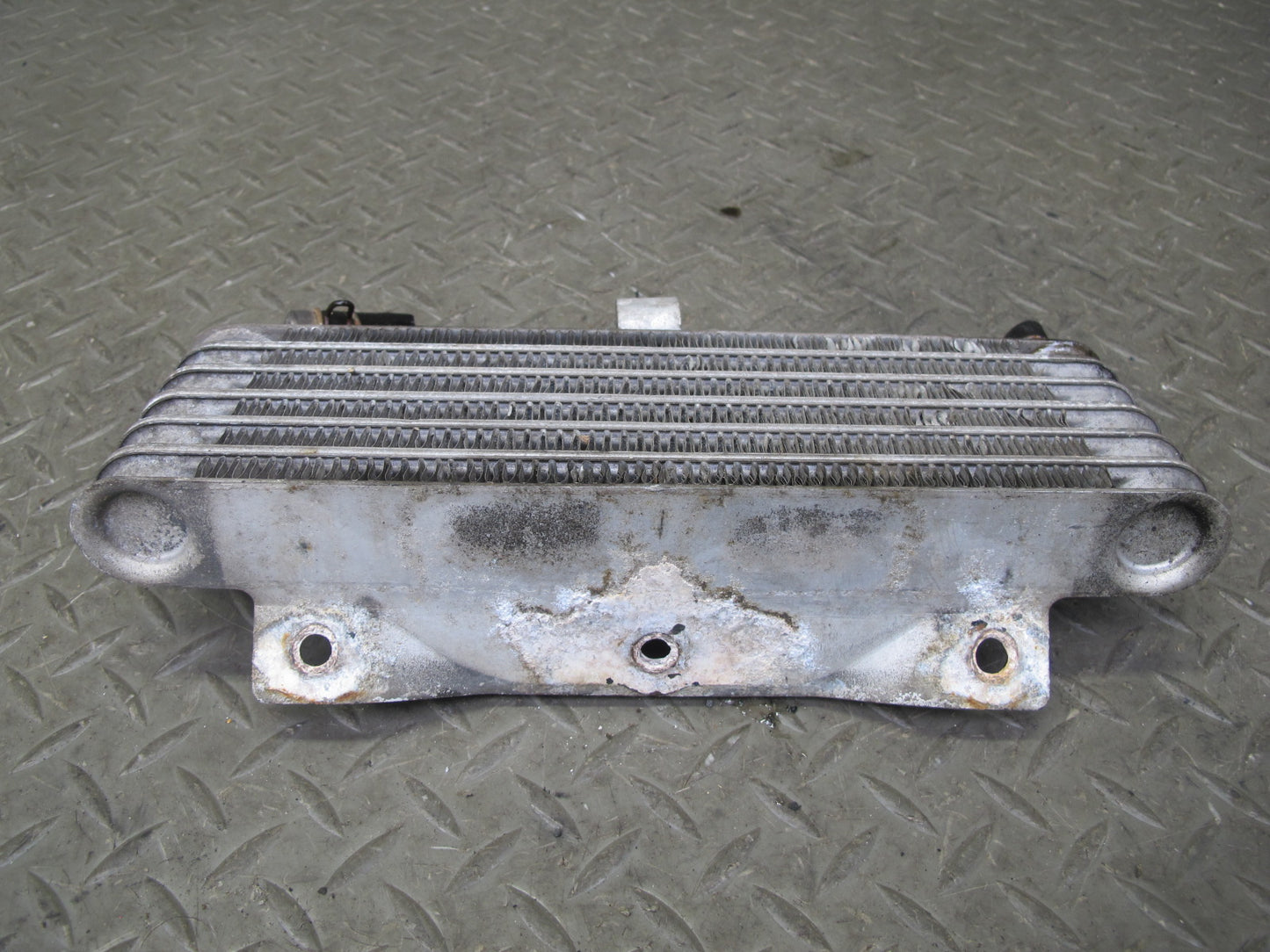 90-96 Nissan Z32 300ZX VG30DTT Turbo Engine Oil Cooler OEM