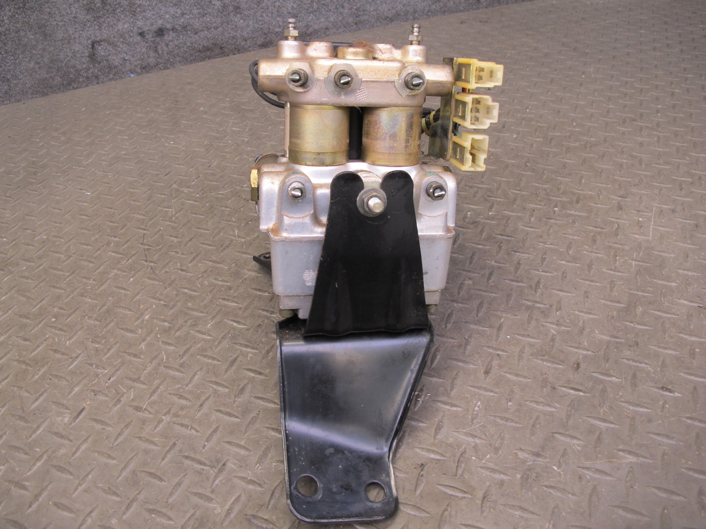 90-93 Nissan Z32 300ZX 2+0 Anti Lock Brake ABS Pump Module 47600-30P01 OEM