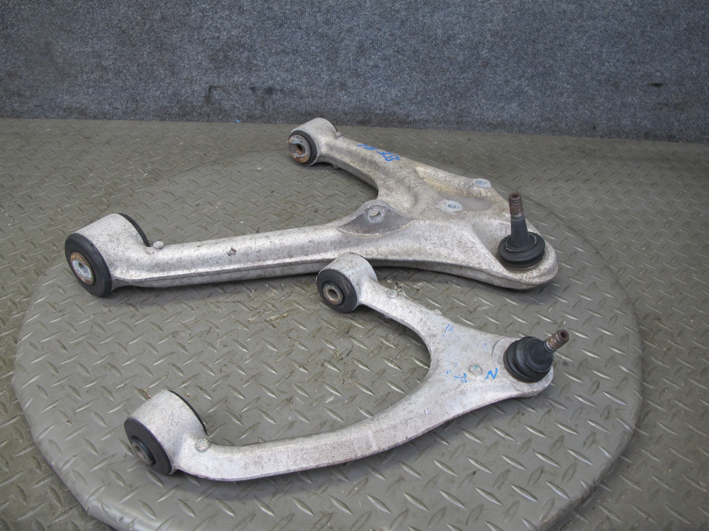 07-10 Saturn SKY Set of 2 Rear Left Suspension Upper & Lower Control Arm 88K OEM