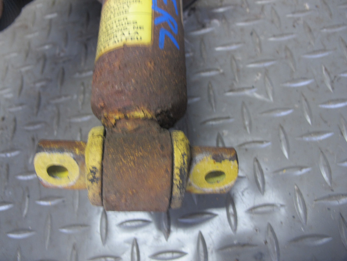 07-10 Saturn SKY Set of 2 Bilstein Rear Left & Right Strut Shock Absorber