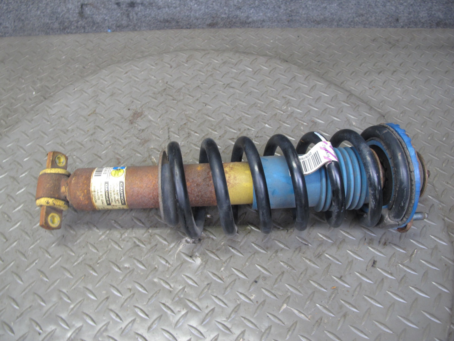 07-10 Saturn SKY Set of 2 Bilstein Rear Left & Right Strut Shock Absorber