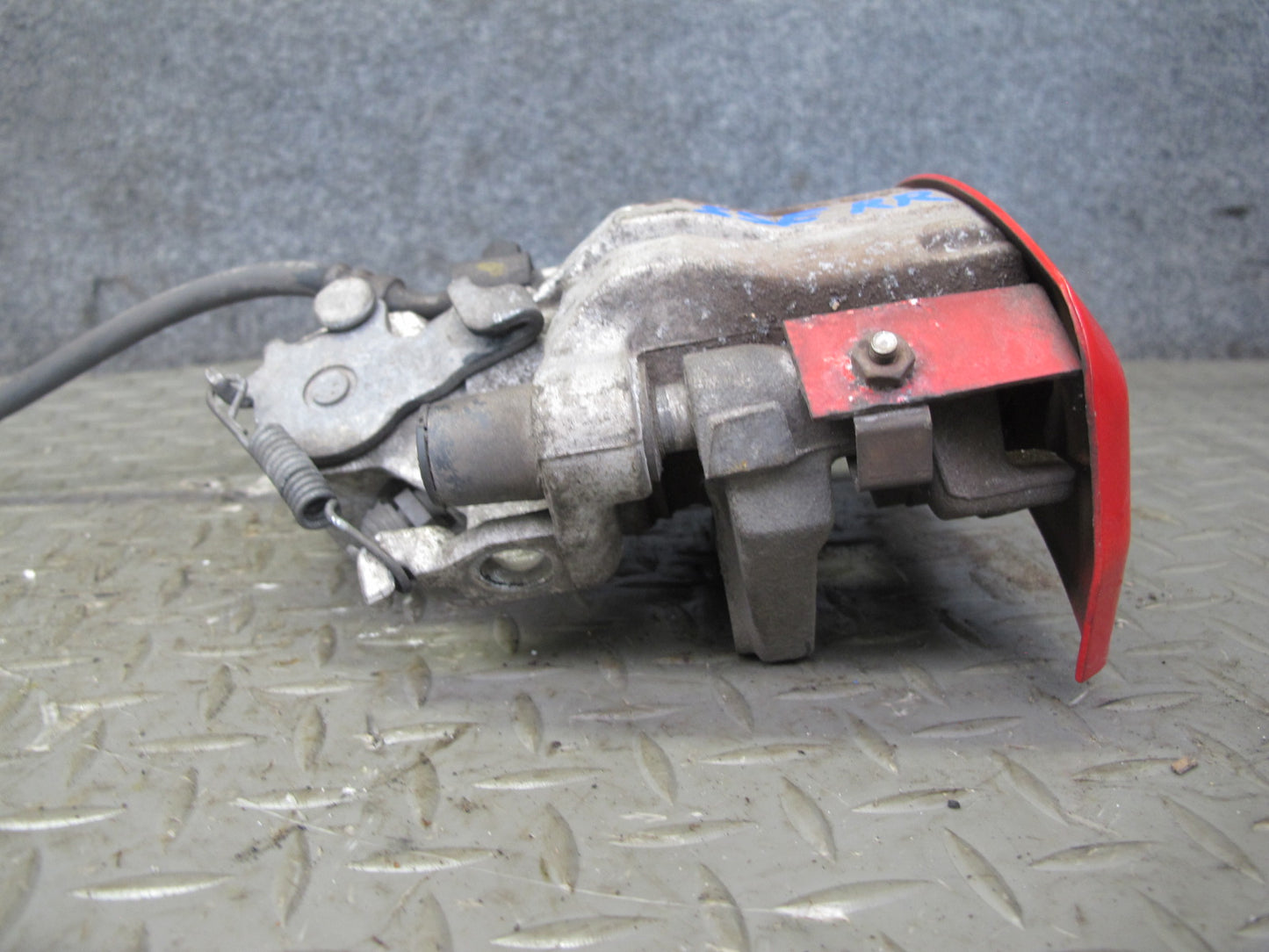 07-10 Saturn SKY Pontiac Solstice Rear Left & Right Brake Caliper Set 88K OEM