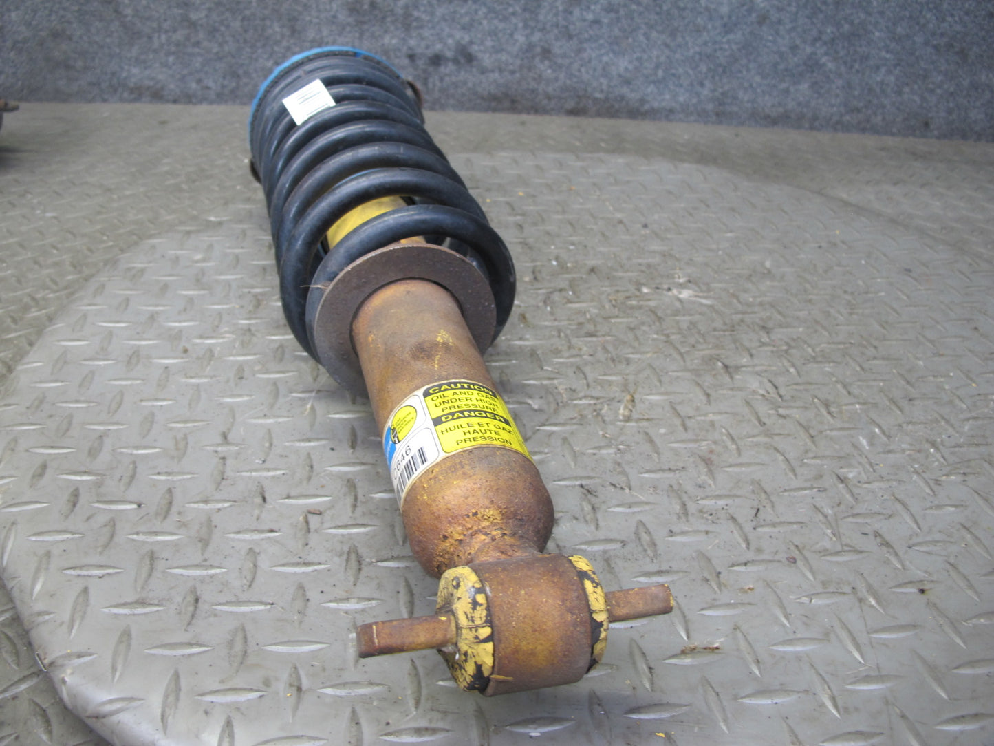 07-10 Saturn SKY Set of 2 Bilstein Front Left & Right Strut Shock Absorber 88K