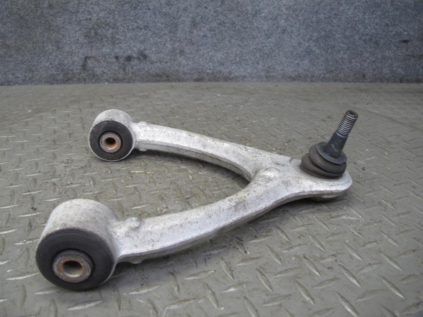 07-10 Saturn SKY Set of 2 Front Left Suspension Upper & Lower Control Arm OEM