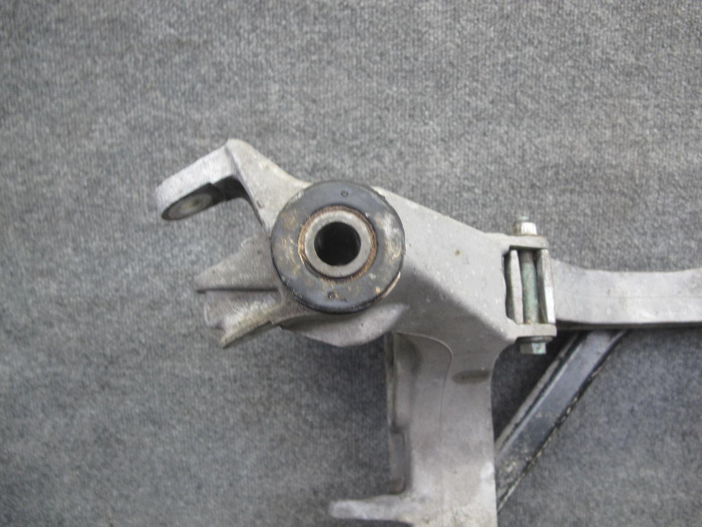2002-2004 Porsche 911 996 3.6L RWD Rear Susp Sub Frame Crossmember Carrier Set