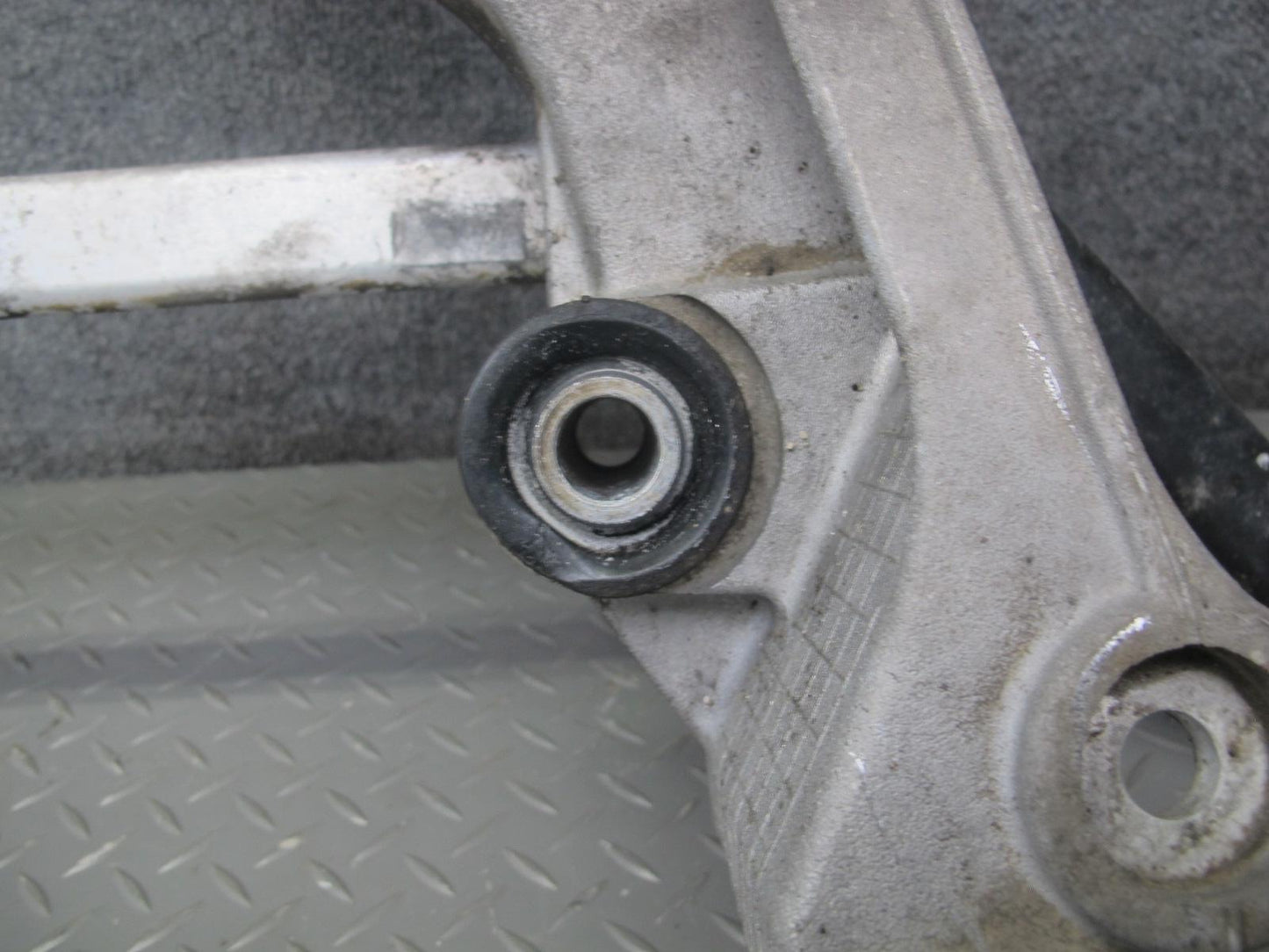 2002-2004 Porsche 911 996 3.6L RWD Rear Susp Sub Frame Crossmember Carrier Set