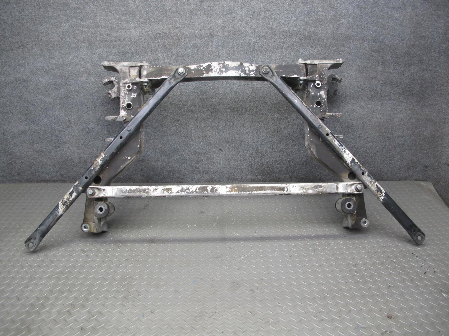 2002-2004 Porsche 911 996 3.6L RWD Rear Susp Sub Frame Crossmember Carrier Set