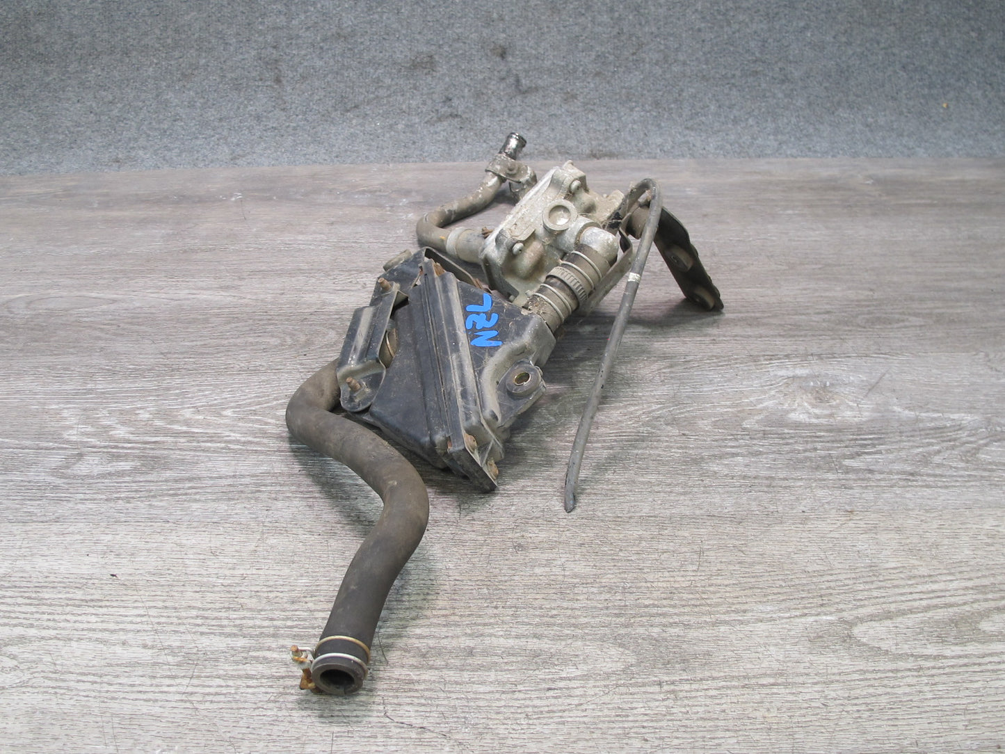 90-91 Nissan Z32 300ZX Turbo Right Auxiliary Secondary Smog Pump w Air Cleaner