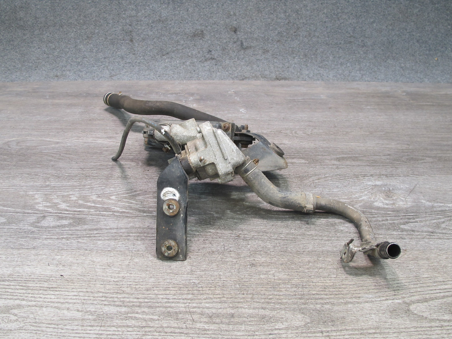 90-91 Nissan Z32 300ZX Turbo Right Auxiliary Secondary Smog Pump w Air Cleaner