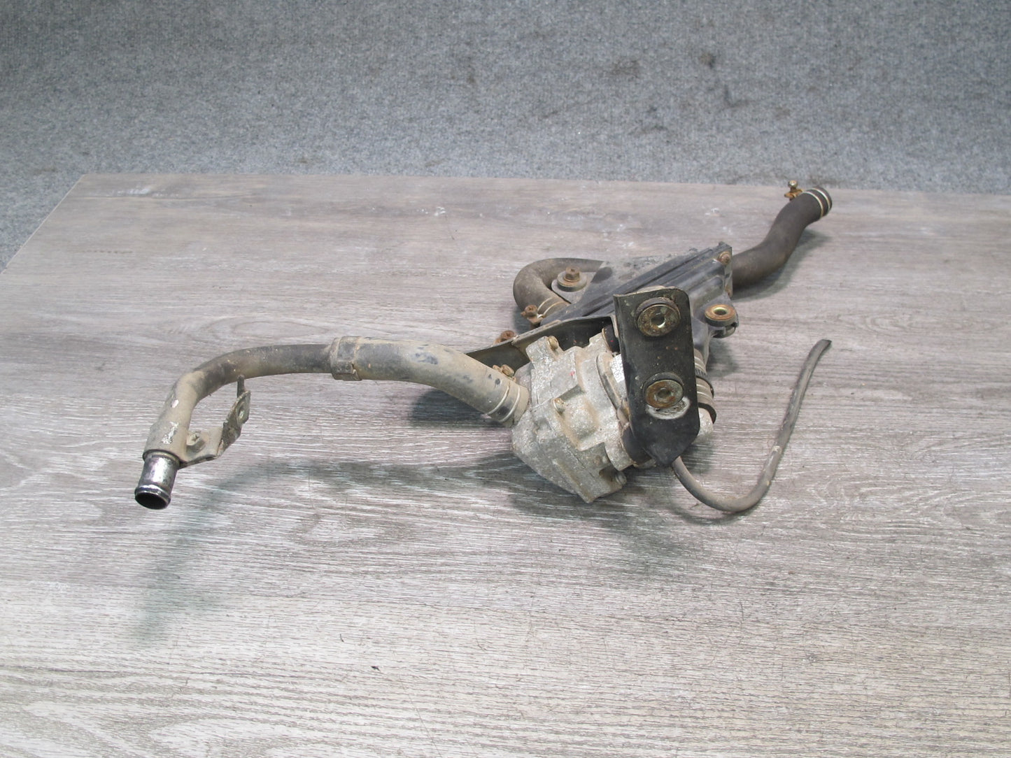 90-91 Nissan Z32 300ZX Turbo Right Auxiliary Secondary Smog Pump w Air Cleaner
