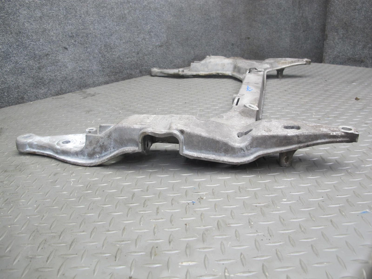 1999-2005 Porsche 911 996 RWD Front Suspension Sub Frame Crossmember Carrier