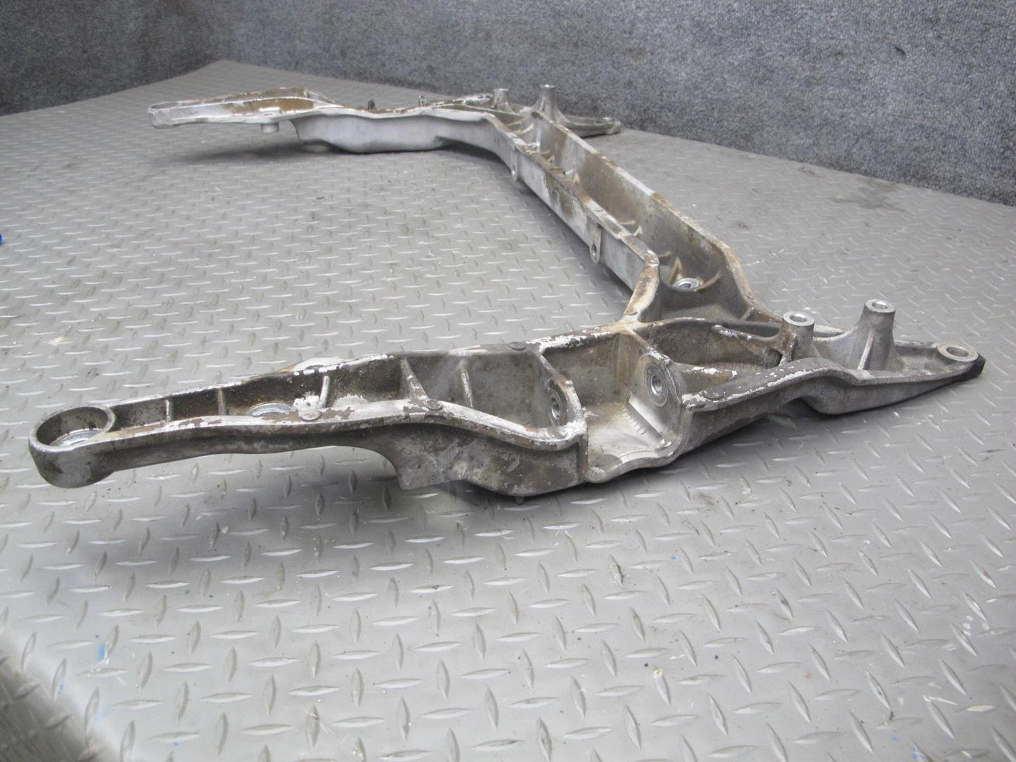 1999-2005 Porsche 911 996 RWD Front Suspension Sub Frame Crossmember Carrier