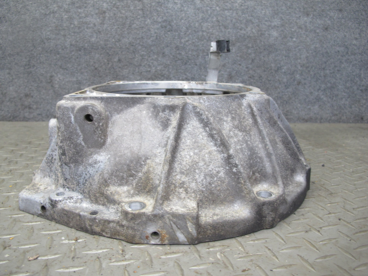 97-00 Lexus JZZ31L SC300 2JZGE RWD A/T J2 Auto Transmission Bell Housing OEM
