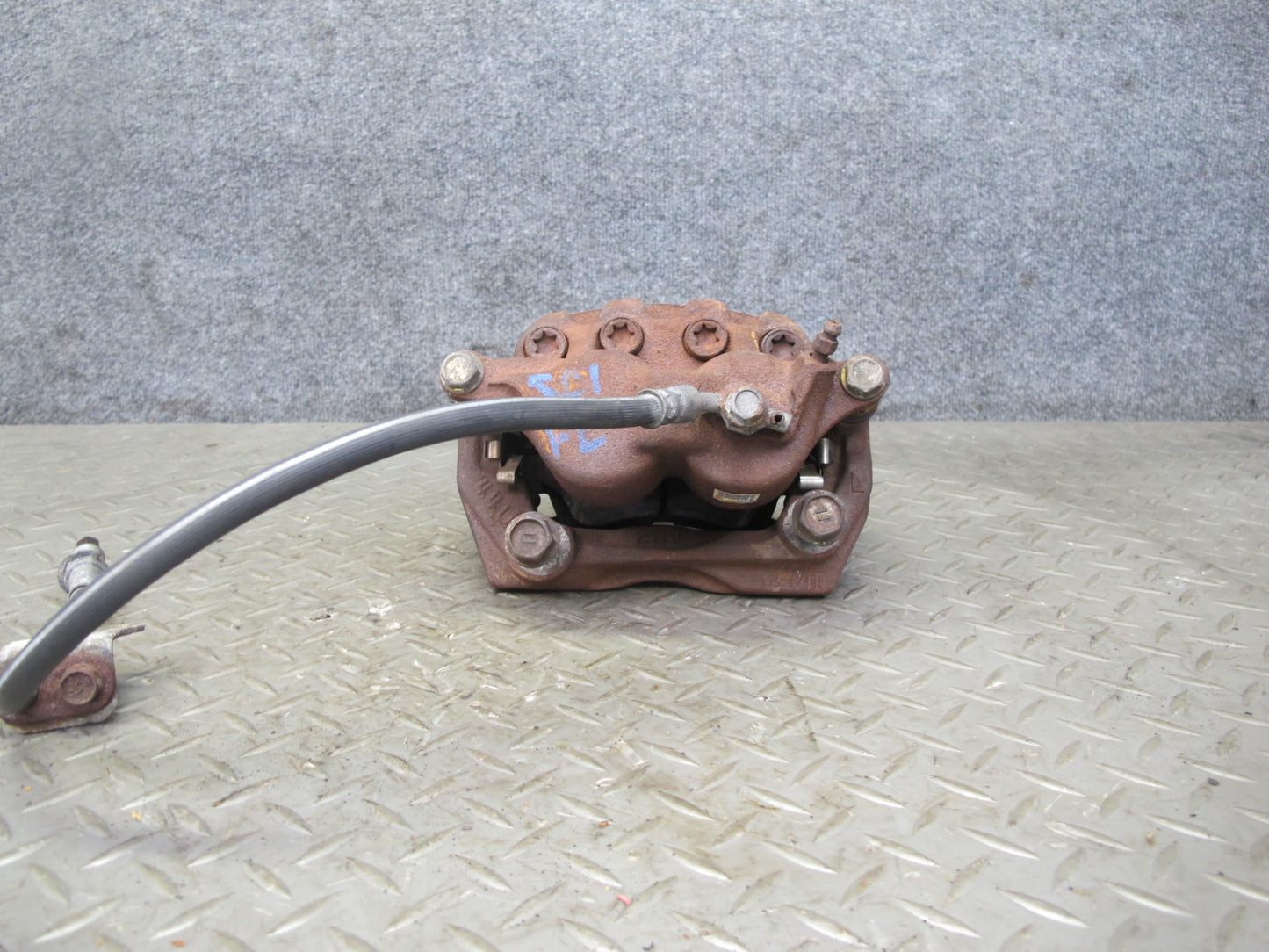 92-98 Lexus JZZ31L SC300 Set of 2 Front Left & Right Brake Caliper OEM