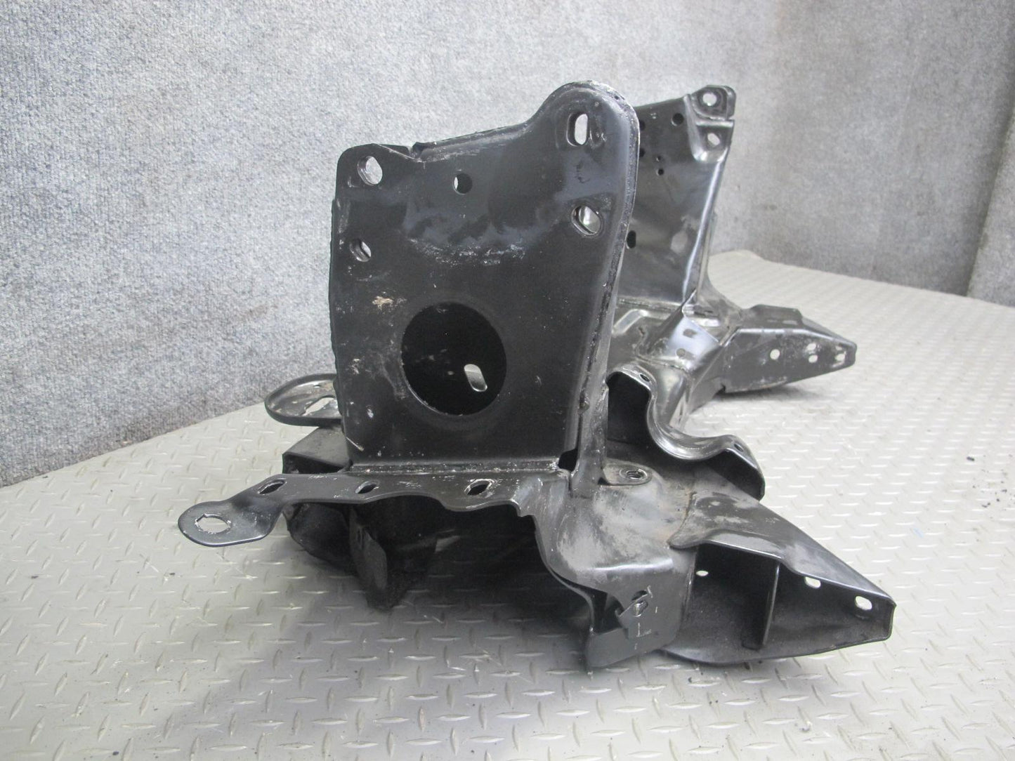 92-96 Chevrolet Corvette C4 Front Engine Cradle Subframe Crossmember Carrier OEM