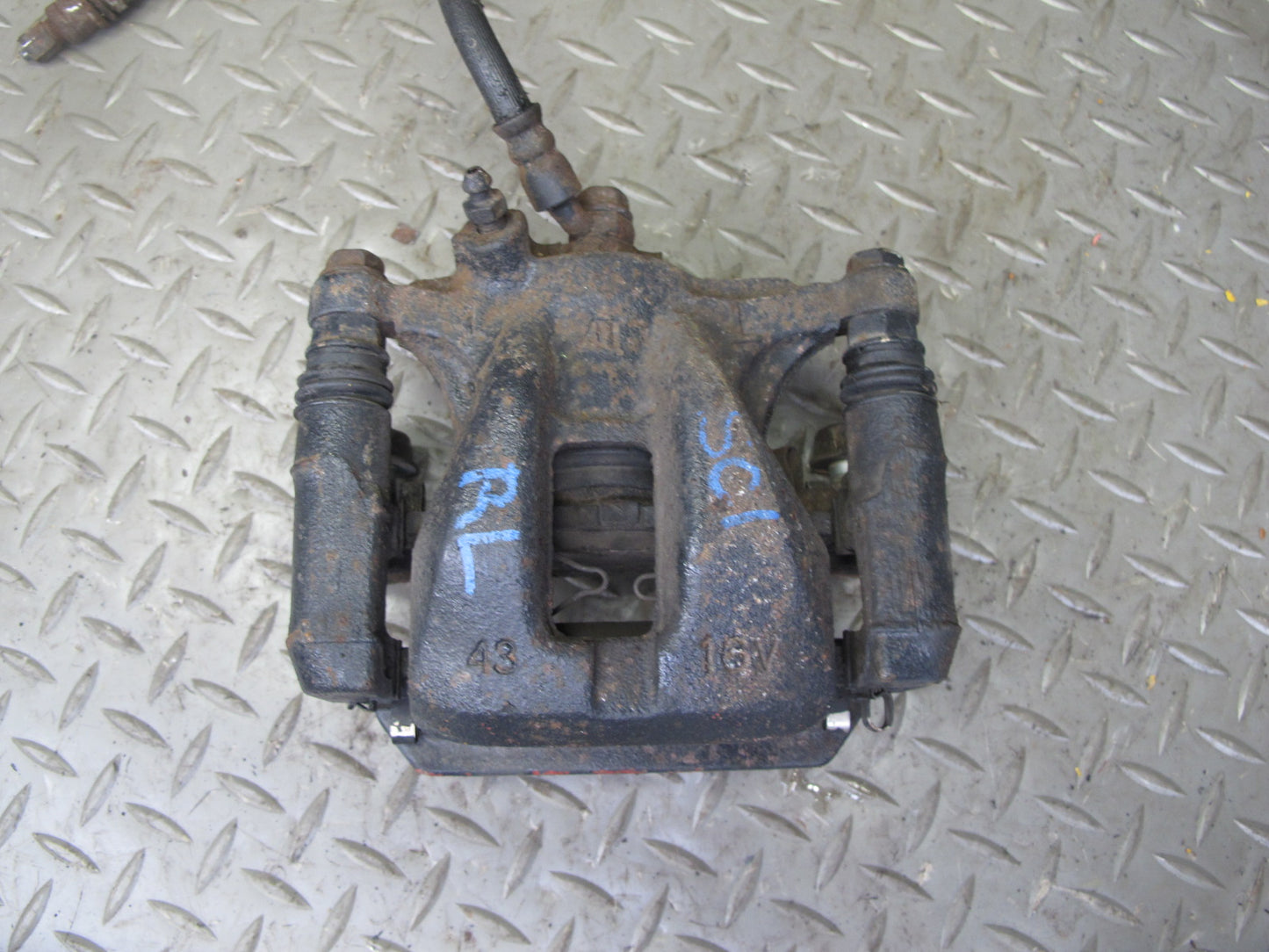 92-98 Lexus JZZ31L SC300 RWD Set of 2 Rear Left & Right Brake Caliper OEM